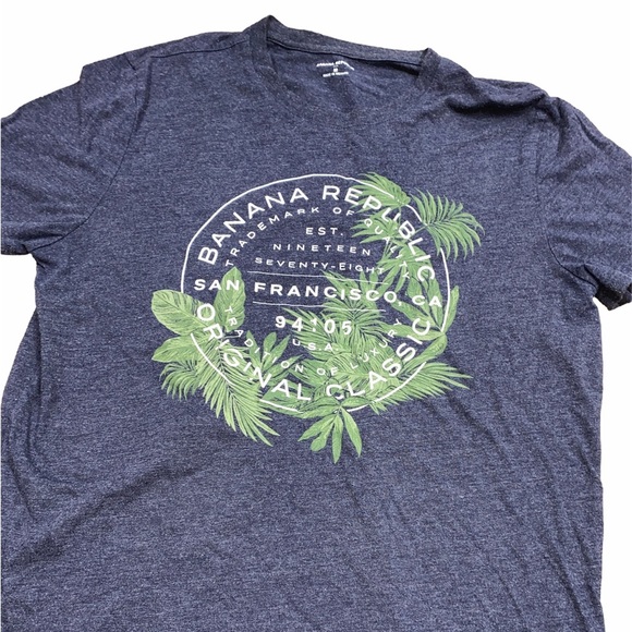 Banana Republic blue graphic T-shirt size medium - Picture 1 of 5